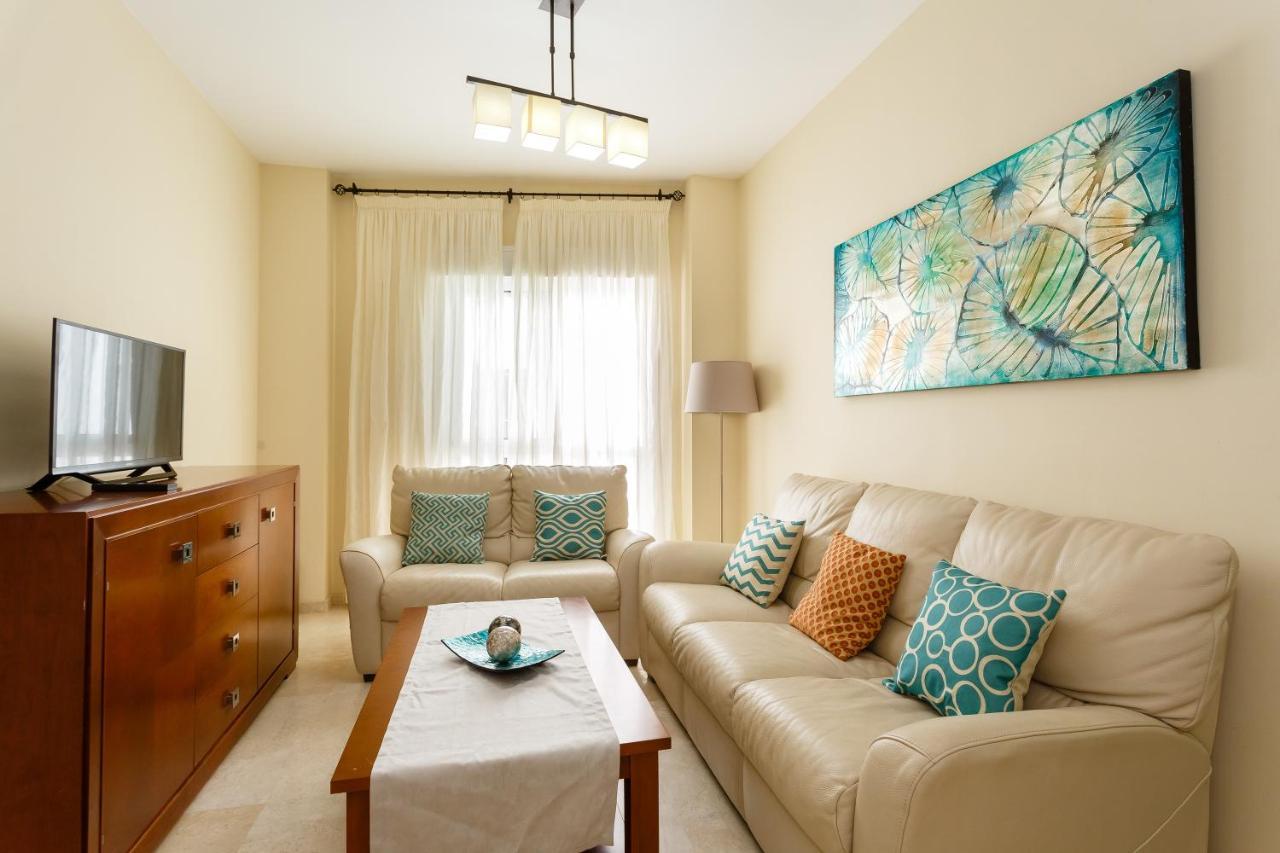 Apartamento Playa Cadiz By Isa Hoteles Екстер'єр фото